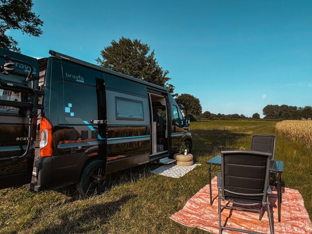 Kastenwagen Bravia Swan Trend 599 Campingausstattung